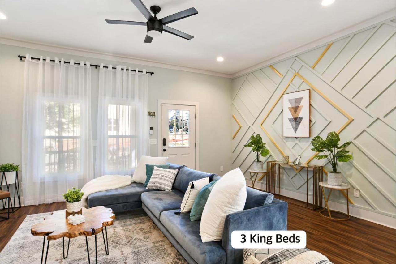Sun Lit Modern Home With Good Vibes And Lots Of Coffee - Designedbydom Atlanta Ngoại thất bức ảnh